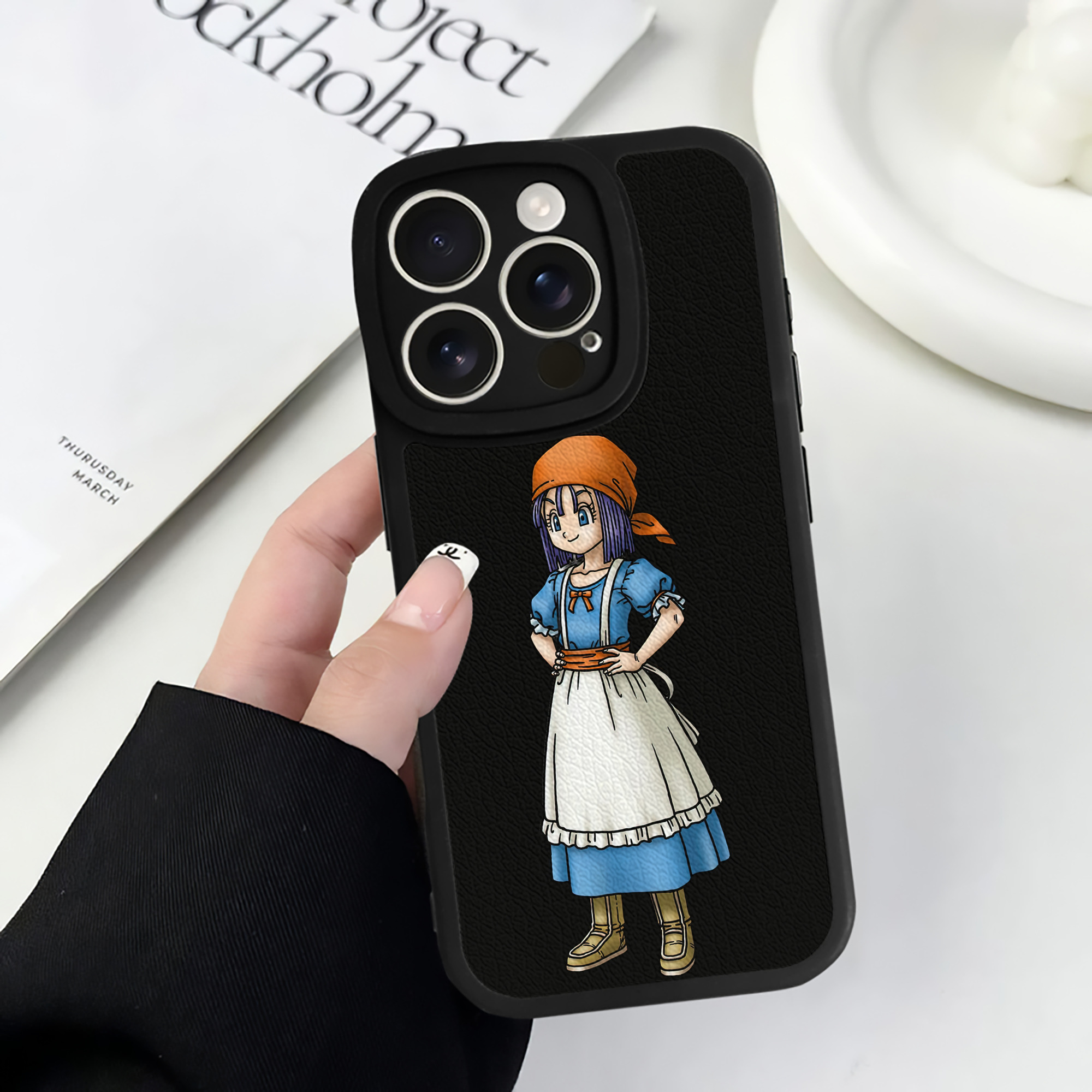 （画像用） ドラゴンクエスト Doragon Kuesuto Dragon Quest 【iPhone 16シリーズ対応】シリコンスマホケース（レザー調） 材質：シリコン
